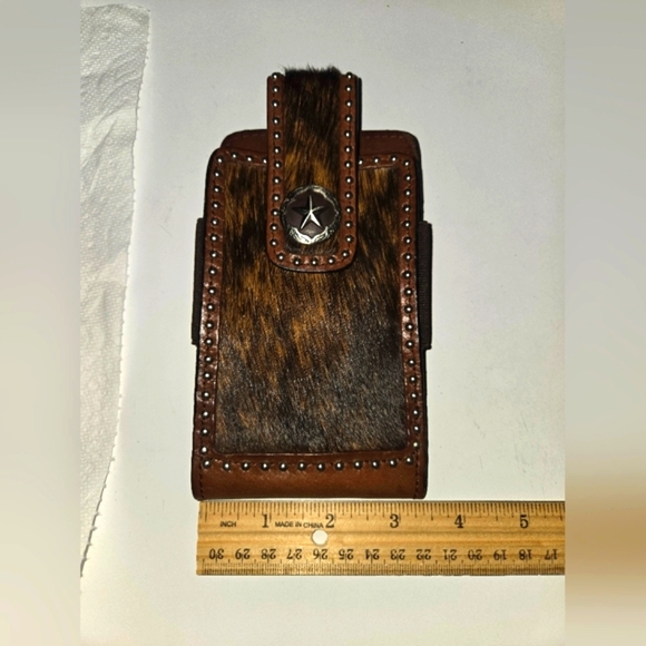 Tooled Leather Cellphone holder Vintage - Picture 10 of 12